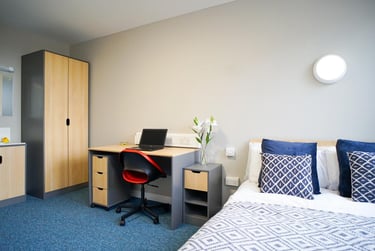 1 bed flat, Roxburgh Place, Old Town, Edinburgh, EH89SU - Image 6